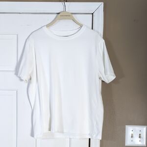 Pool House New York White Tee Large